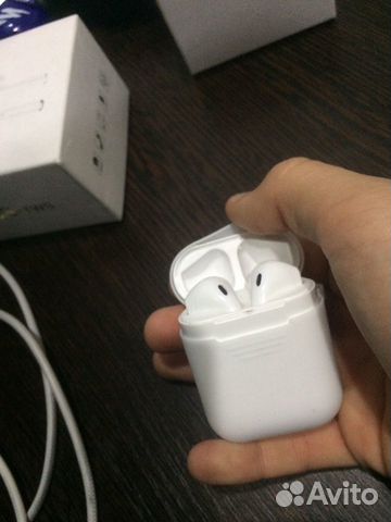 Беспроводные наушники Беспроводные наушники