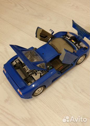 Bugatti EB110 от Bburago (Made in Italy)