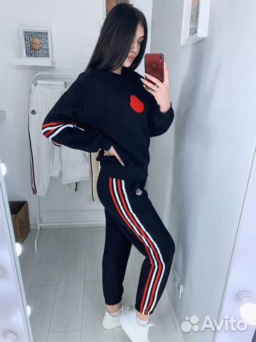 Спортивный костюм с жилеткой Спортивный костюм с жилеткой
