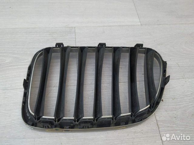 Решетка радиатора 51112993307 BMW X1 E84