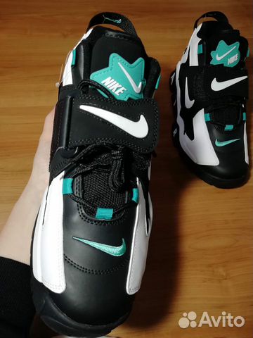 Кроссовки Nike Air Barrage Mid новые, в наличии Кроссовки Nike Air Barrage Mid новые, в наличии