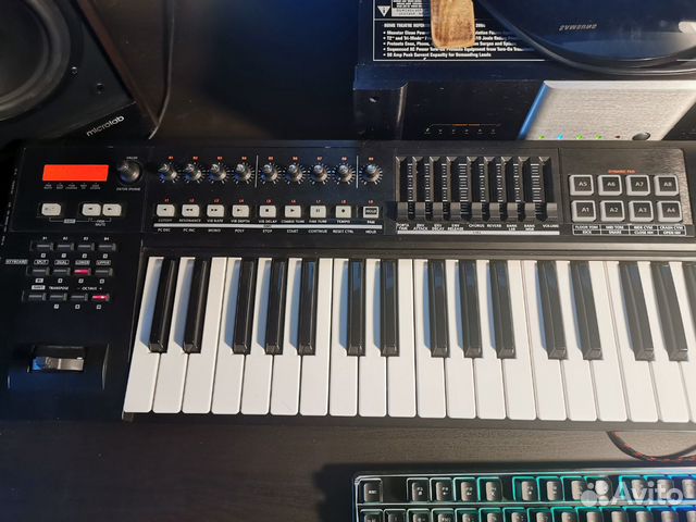 Midi-клавиатура Roland A-800 Pro