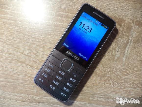 SAMSUNG GT-S5610 SAMSUNG GT-S5610