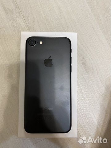 Телефон iPhone Телефон iPhone