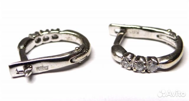 Серьги из белого золота 585 пробы с фианитами