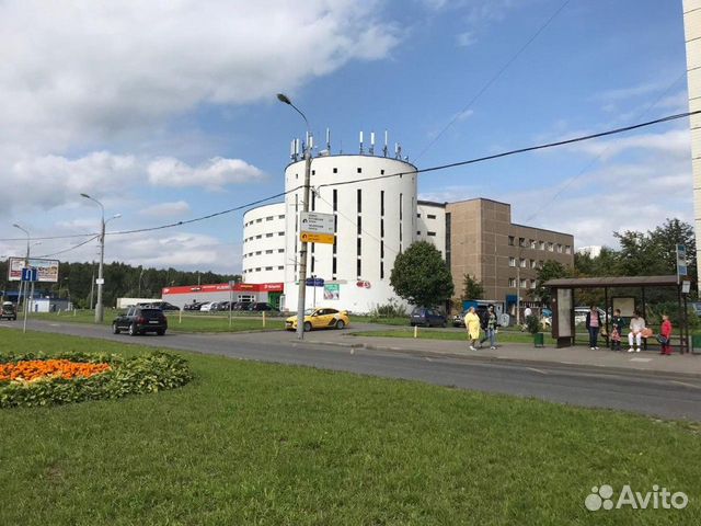 Продам торговое помещение, 1070.00 м² Продам торговое помещение, 1070.00 м²