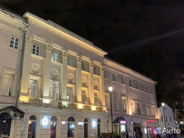 Сдам торговое помещение, 319.40 м²