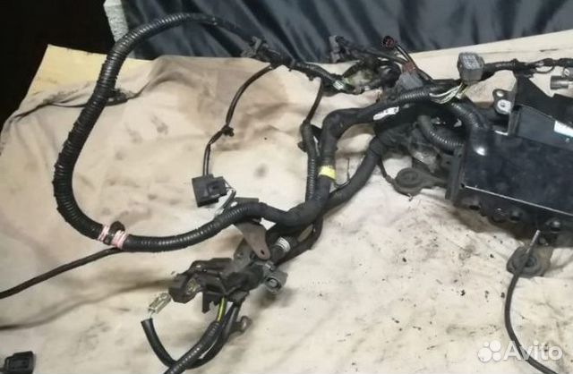 Коса проводка двс мазда 3 bk 2.0 рест 6 ст