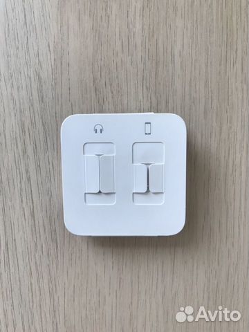Наушники Apple EarPods Lightning Наушники Apple EarPods Lightning
