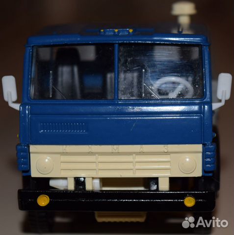 Масштабная модель авт-ля Камаз в масштабе 1/43