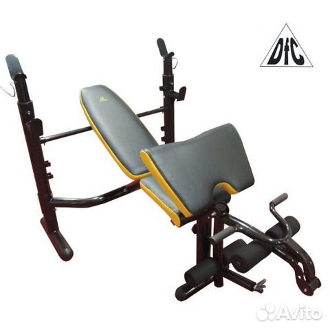 Скамья со стойками под штангу