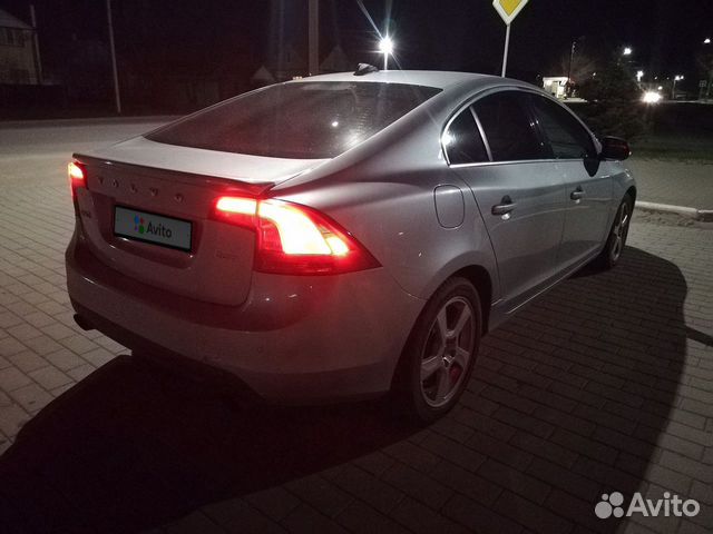 Volvo S60 2.0 AT, 2010, 194 000 км Volvo S60 2.0 AT, 2010, 194 000 км