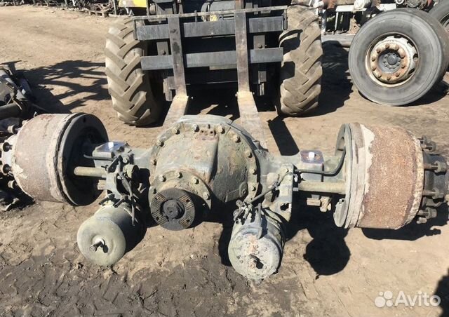 Редуктор моста Renault Magnum 12х37