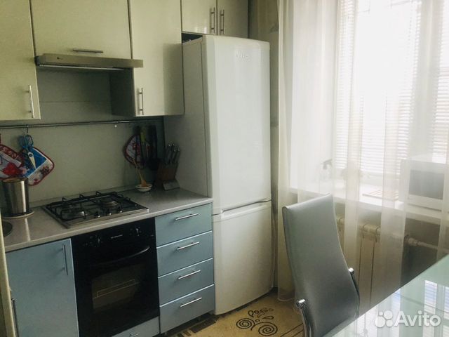 2-к квартира, 43 м², 1/4 эт.