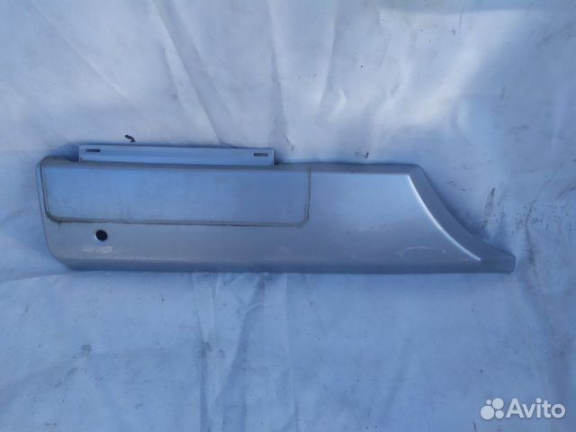 Накладка крышки багажника левая нижняя Mitsubishi Накладка крышки багажника левая нижняя Mitsubishi