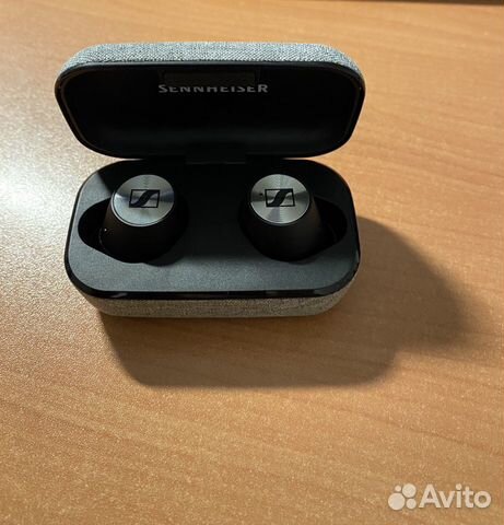 Беспроводные наушники Sennheiser momentum True Wir