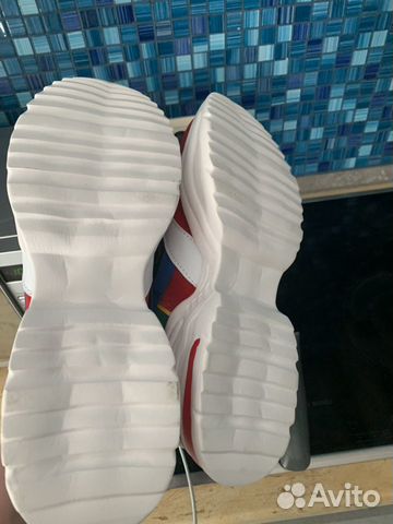 Кроссовки Кроссовки