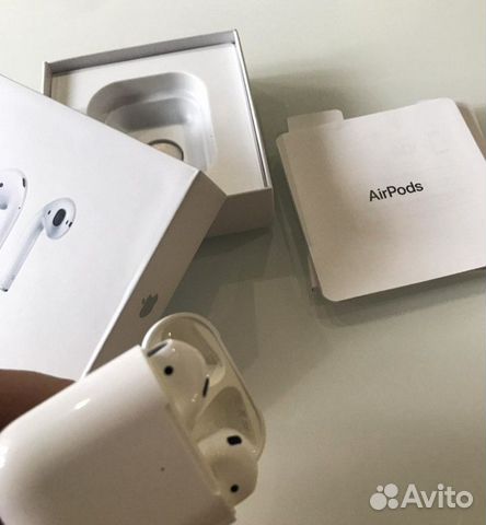 Airpods 2 Airpods 2