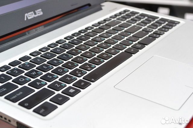 Ноутбук Asus Core i3 GeForce GT 740 2Gb