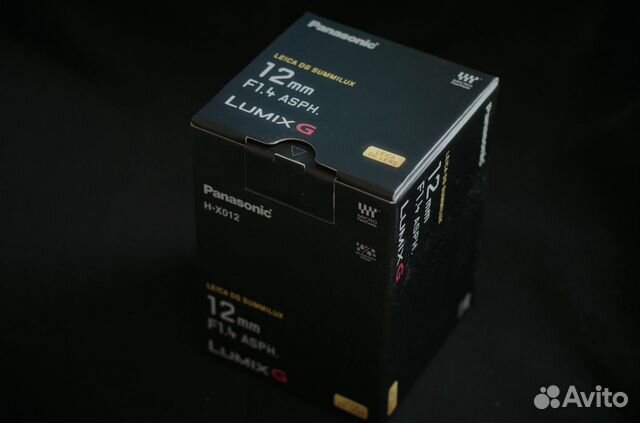 Panasonic 12mm f/1.4 (H-X012, MFT, M43)