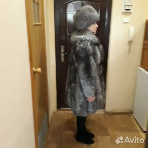 Шуба чернобурка р48 Шуба чернобурка р48