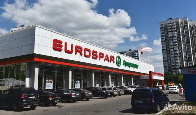 Торговое помещение, 272 м²