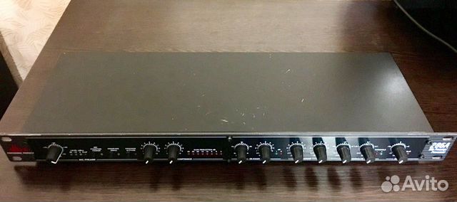 Предусилитель DBX 286A Предусилитель DBX 286A