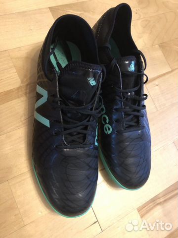 Бутсы шиповки сороконожки New Balance Бутсы шиповки сороконожки New Balance