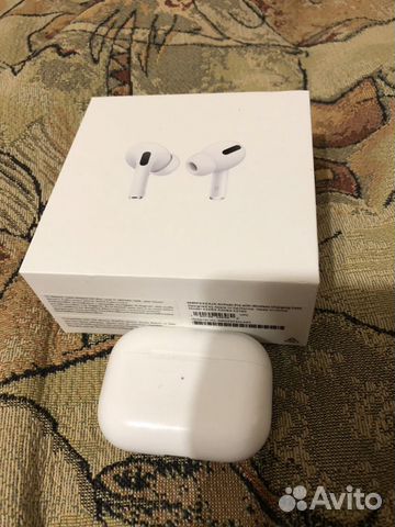 Беспроводные наушники AirPods Pro