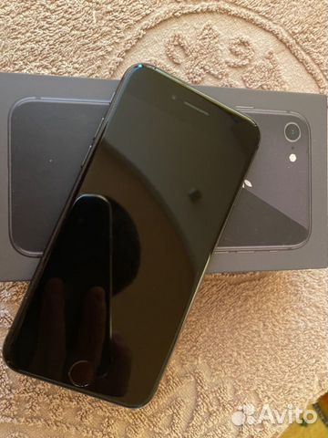 Телефон iPhone 8,64Гб Телефон iPhone 8,64Гб