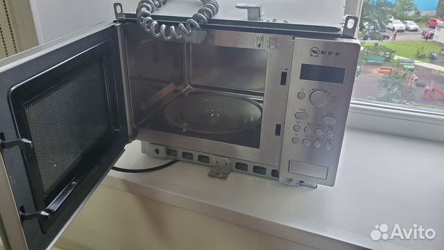 Микроволновая печь Neff H53W60N0 на запчасти Микроволновая печь Neff H53W60N0 на запчасти