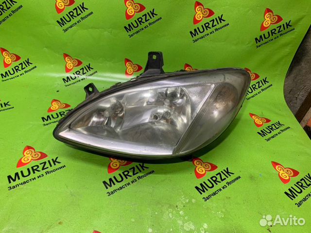 Фара левая Mercedes V-Class W639 112.951 3.2L 2005 Фара левая Mercedes V-Class W639 112.951 3.2L 2005
