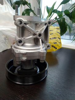 Водяной насос (помпа) 25100-25100 Hyundai Sonata