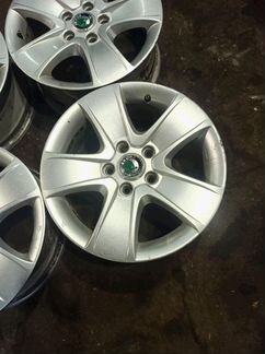 Диски бу оригинал R16 K на Skoda