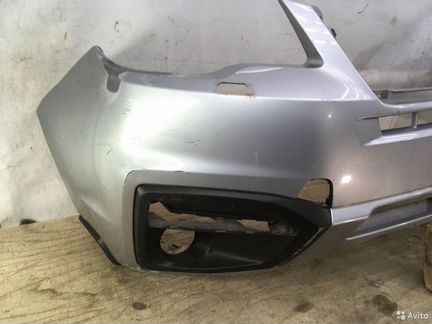 Бампер передний Subaru Forester 4