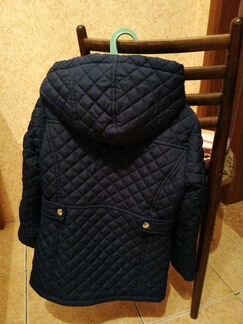 Стеганная куртка новая для девочек 128 размера