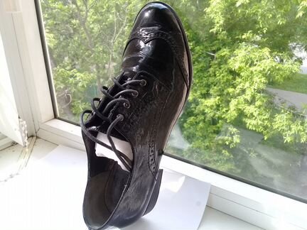 Женские лаковые ботинки Evita (40)