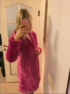 Продаю новое праздничное пальто