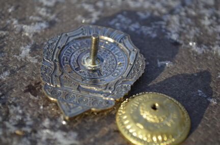 Знак военный