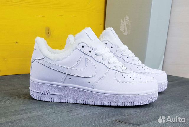 Зимние Nike Air Force кроссовки новые женские