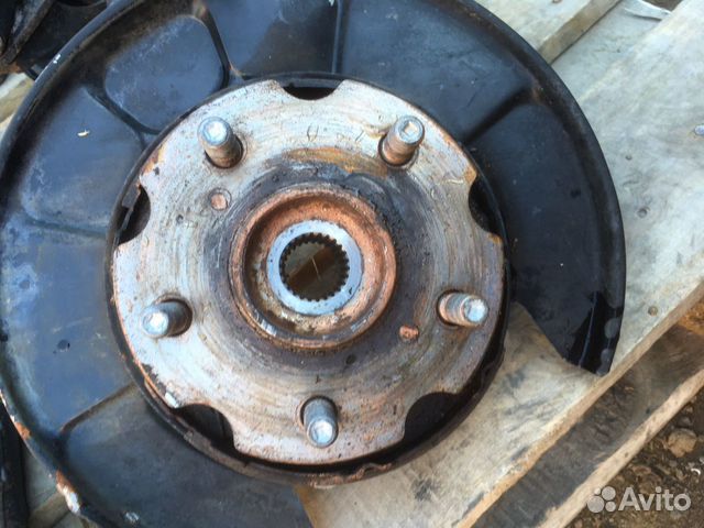 Toyota RAV4 задняя ступица