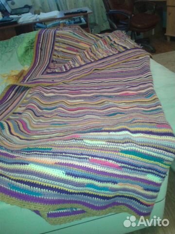 Плед на диван ручной работы