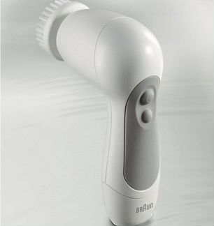 Очищающая щётка для лица Braun