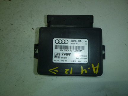 Блок управления парковочным тормозом audi A4 B8 20