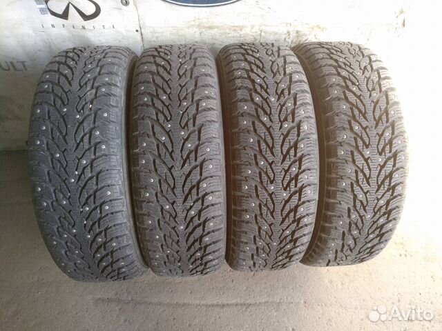 Nokian Tyres Hakkapeliitta 9 SUV 215/65 R17 103T