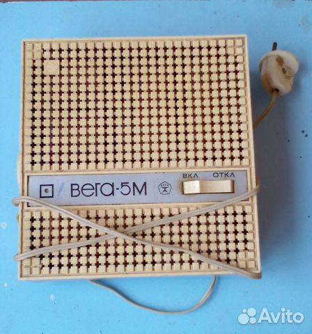 Стабилизатор напряжения «Вега-5М» СССР