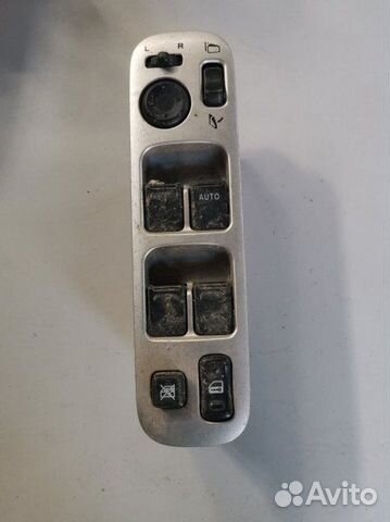 Блок управления стеклами передний правый Suzuki