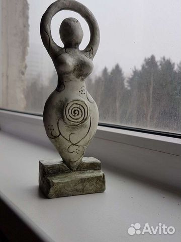 Статуэтка под старину