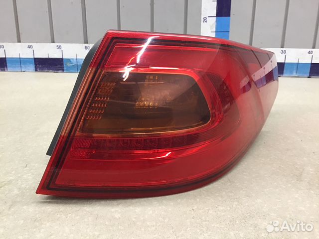 Фонарь задний наружный правый Kia Optima III 2010