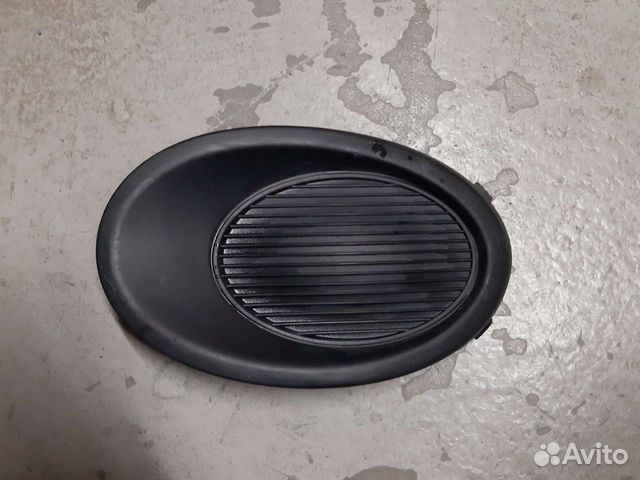 Заглушка бампера правая Nissan Qashqai J10